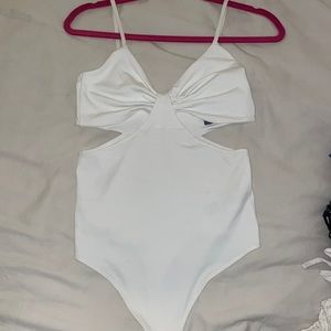 Abercrombie Seamless Cutout Cami Bodysuit (white)